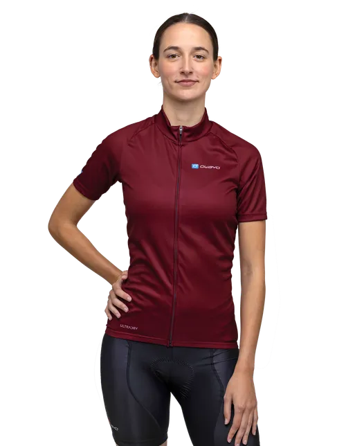  Het model is 175 cm  groot en draagt maat 2