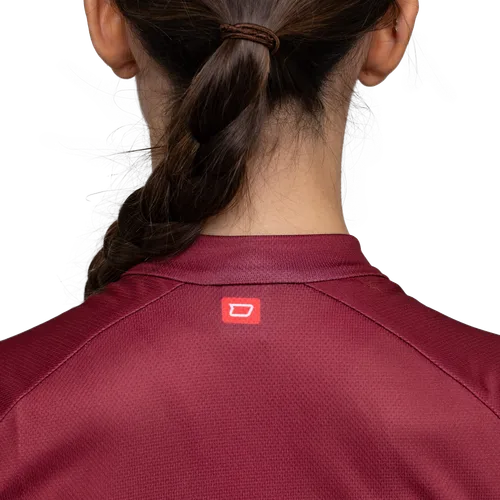 Anatomisch gevormde kraag