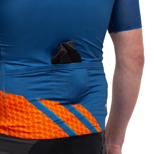 Pocket op onderrug
