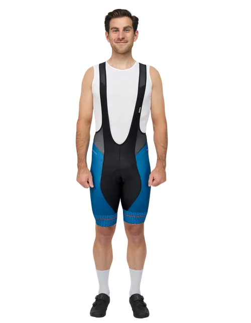  Het model is 178 cm  groot en draagt maat 4