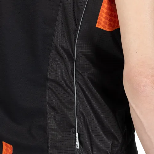 Verticale reflectoren aan weerszijden